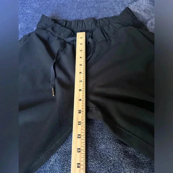 Lululemon On The Fly Pant 23” size 4 - Picture 2 of 7